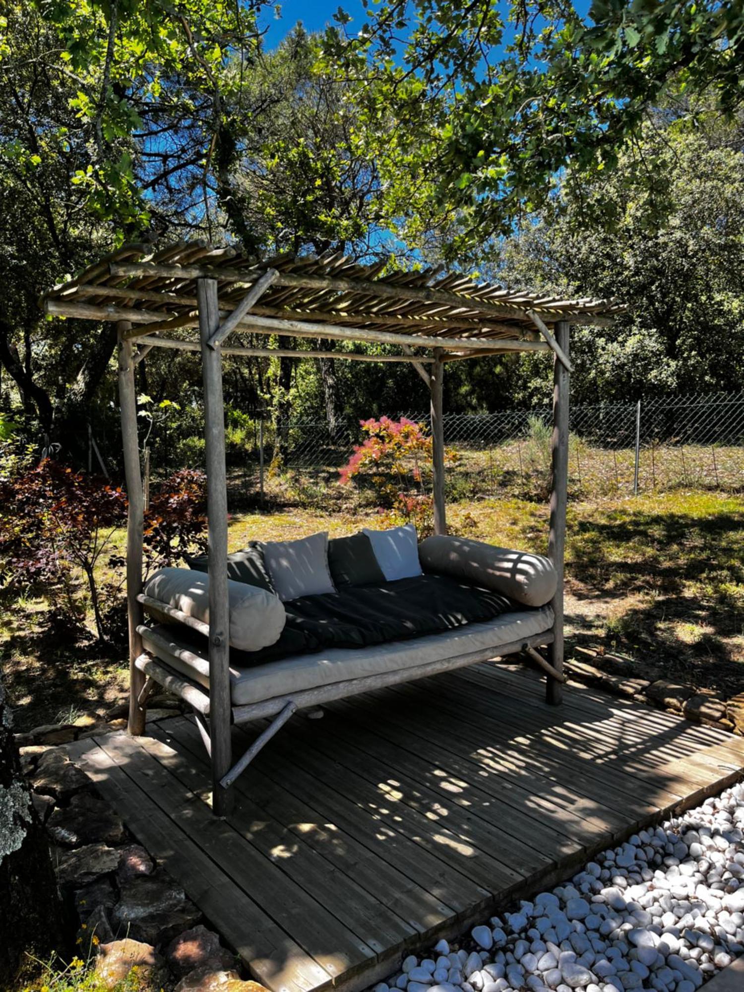 Maison Terre De Lune Mondragon 外观 照片